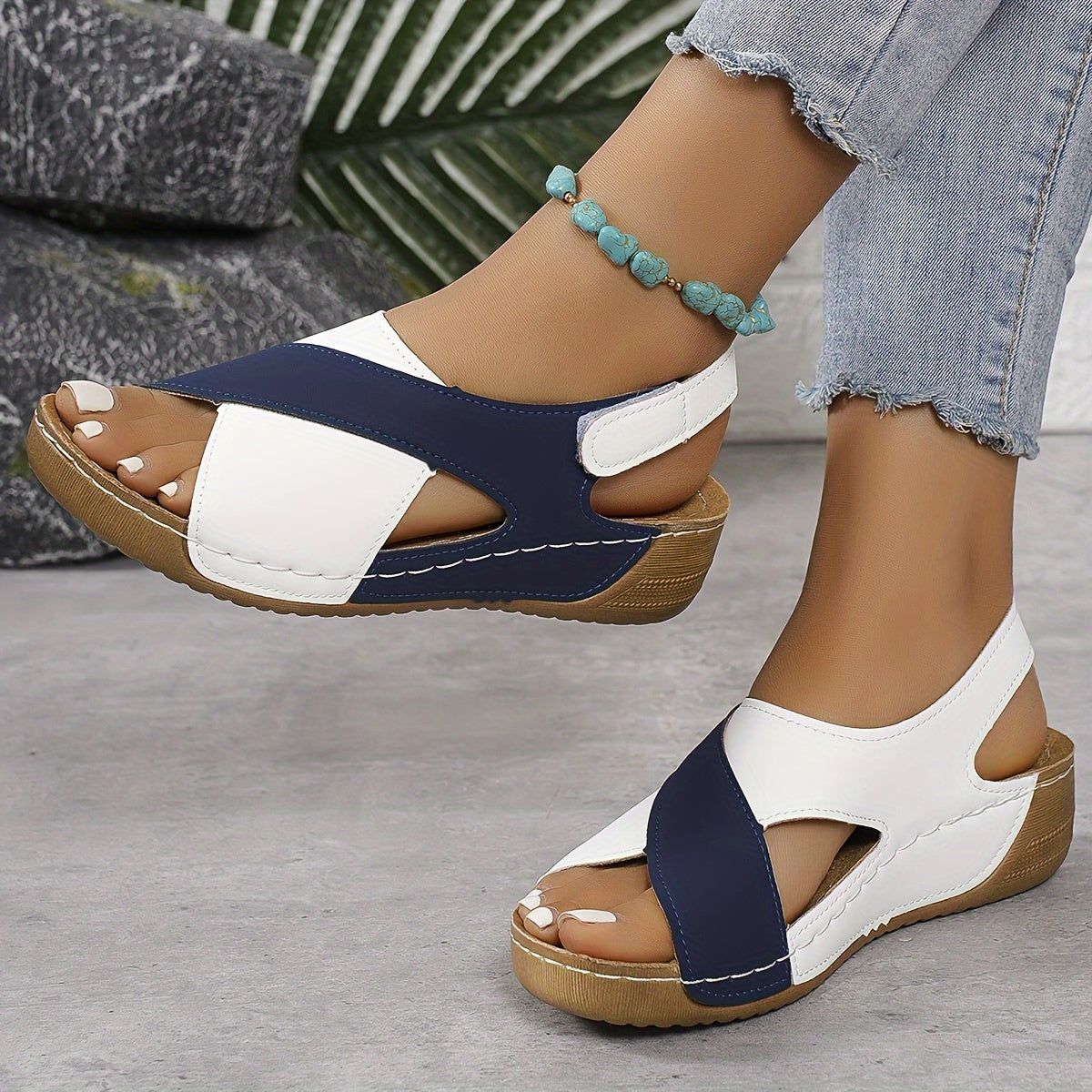 Flor® | Fashionable ergonomic sandals