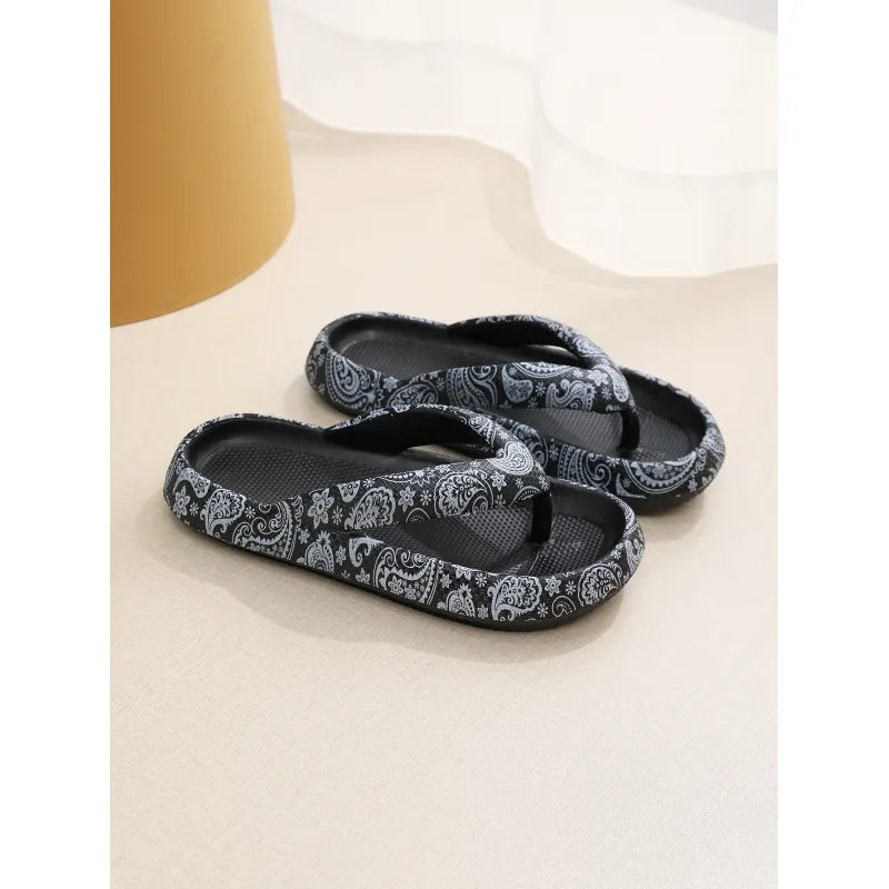TeddyFlops Cushioned Heart Platform