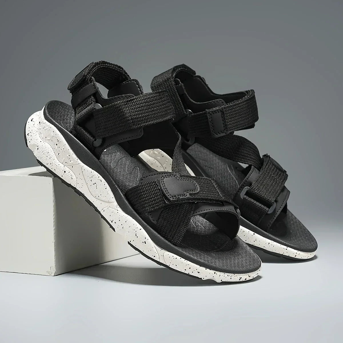 Jessica® | Non-Slip Sandals With Hook And Eye Closure