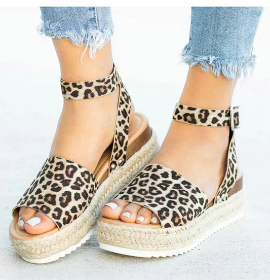 Jesica® | Fashionable Sandals For Women