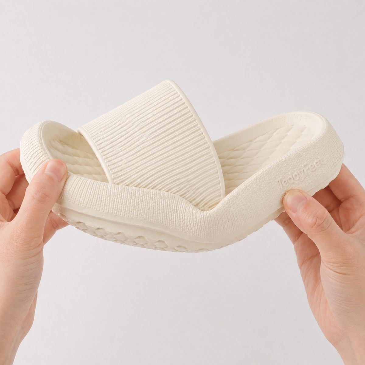 TeddyFeet Claquettes Cloud