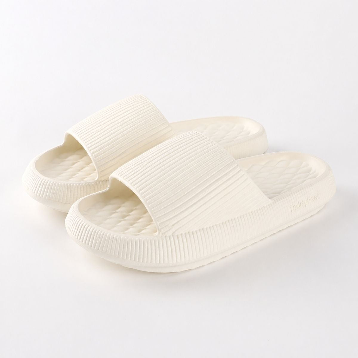 TeddyFeet Claquettes Cloud