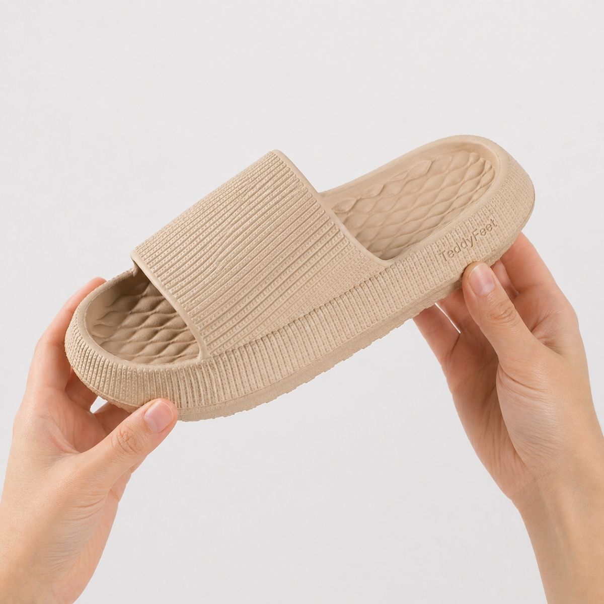 TeddyFeet Claquettes Cloud