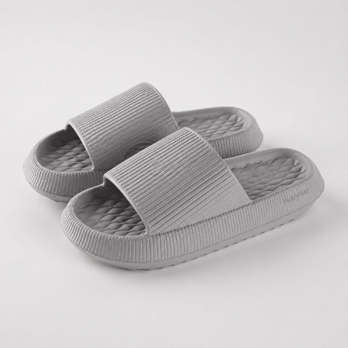 TeddyFeet Claquettes Cloud