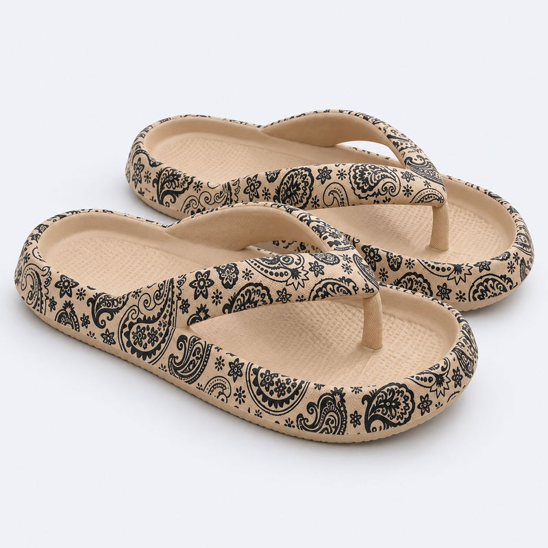 TeddyFlops Cushioned Heart Platform