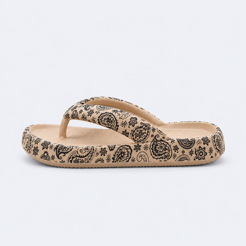 TeddyFlops Cushioned Heart Platform