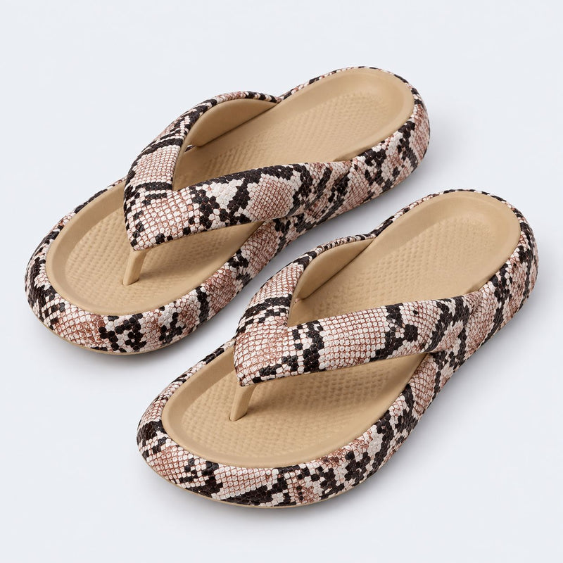 TeddyFlops Cushioned Heart Platform