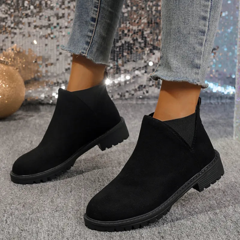 Kimberly | Women’s Chunky Heel Low-Cut Boots