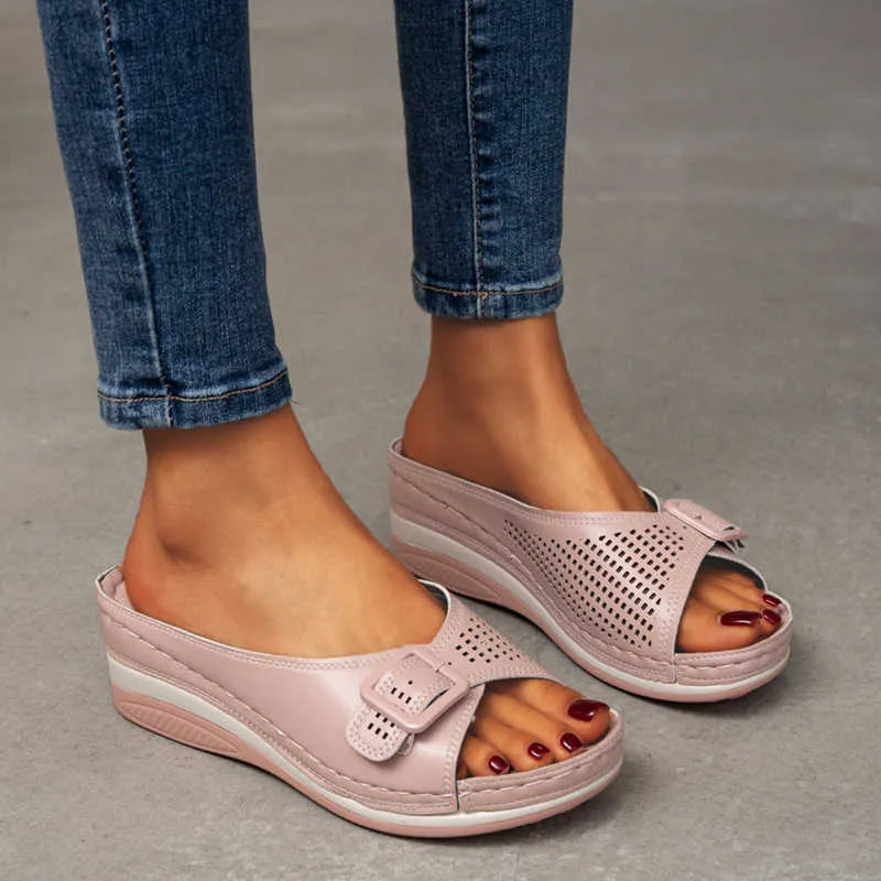 Adalicia® | Orthopedic Sandals With A Soft Footbed